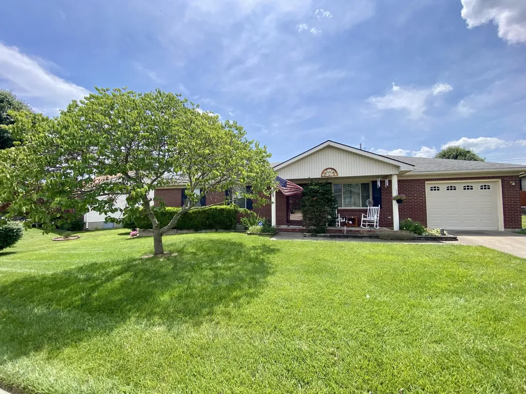 304 Woodspointe Way Wilmore KY 40390