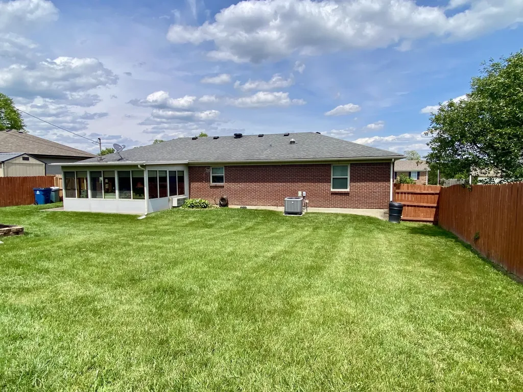 304 Woodspointe Way Wilmore KY 40390