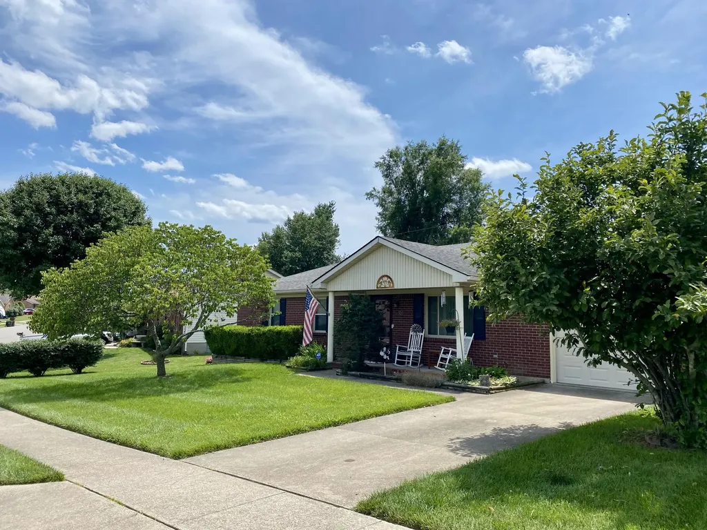 304 Woodspointe Way Wilmore KY 40390