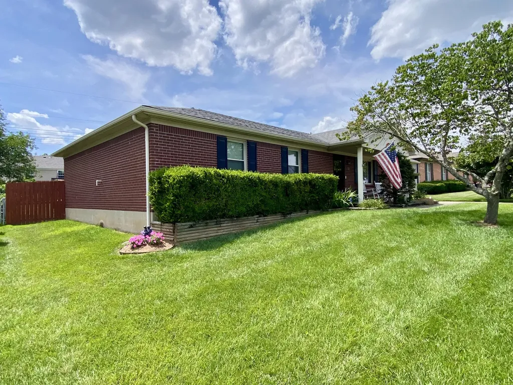 304 Woodspointe Way Wilmore KY 40390