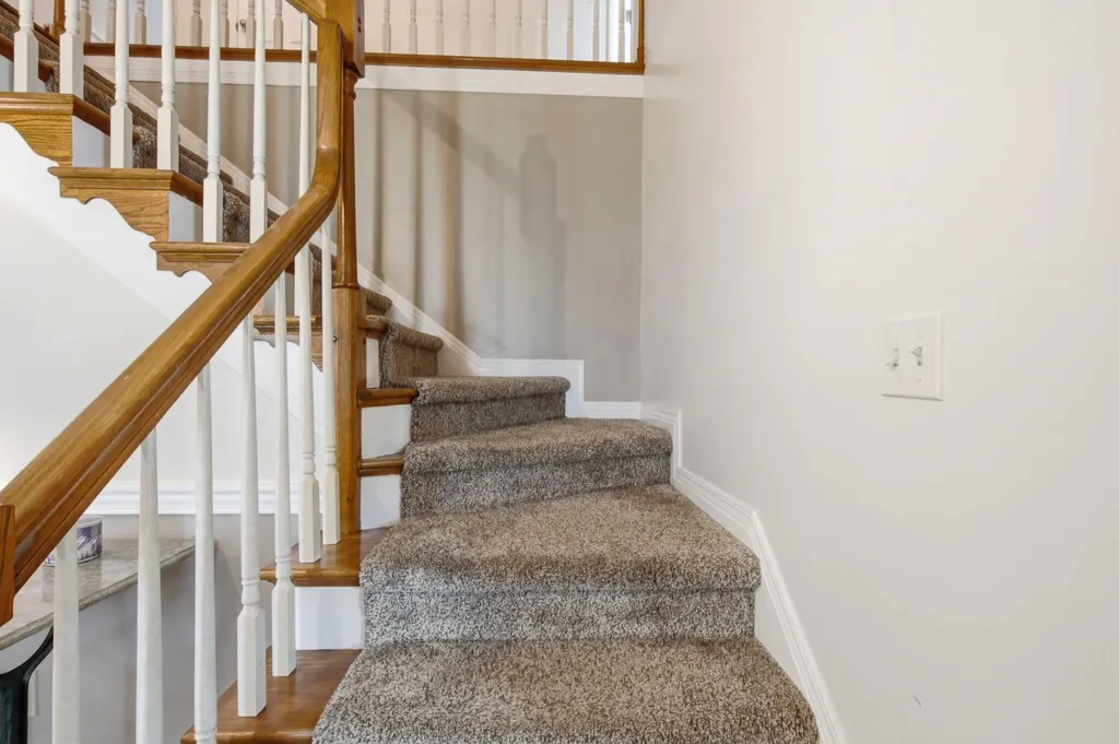 418 Wells Lane Versailles KY 40383