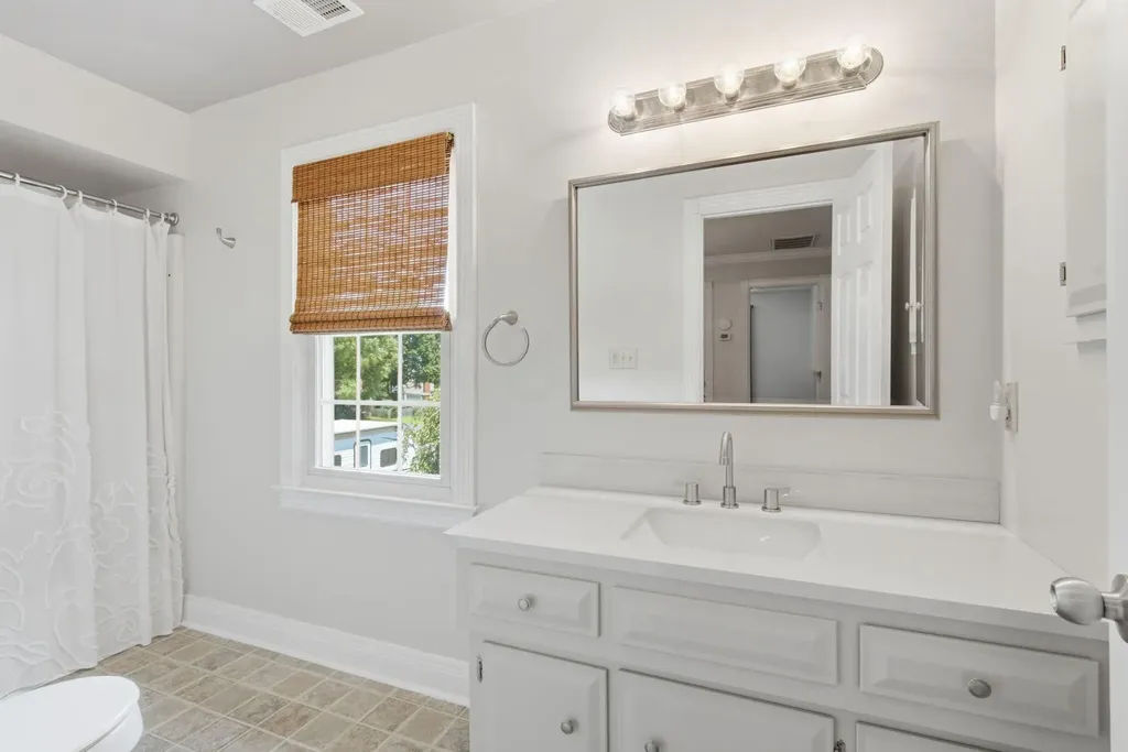 418 Wells Lane Versailles KY 40383