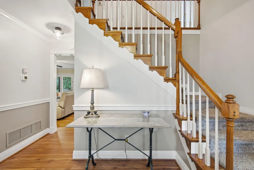418 Wells Lane Versailles KY 40383