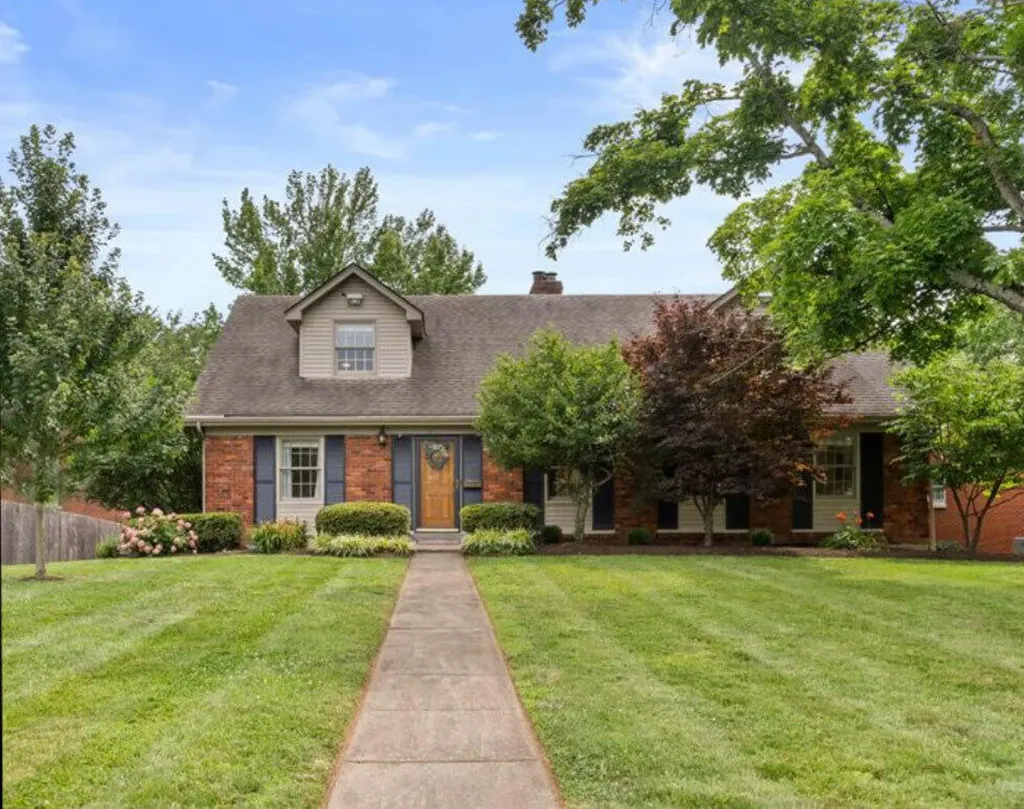 328 Leawood Drive Lexington KY 40502