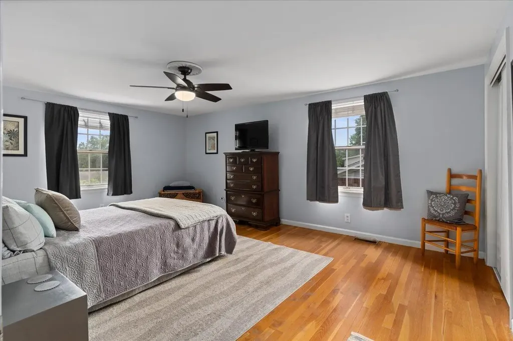 328 Leawood Drive Lexington KY 40502