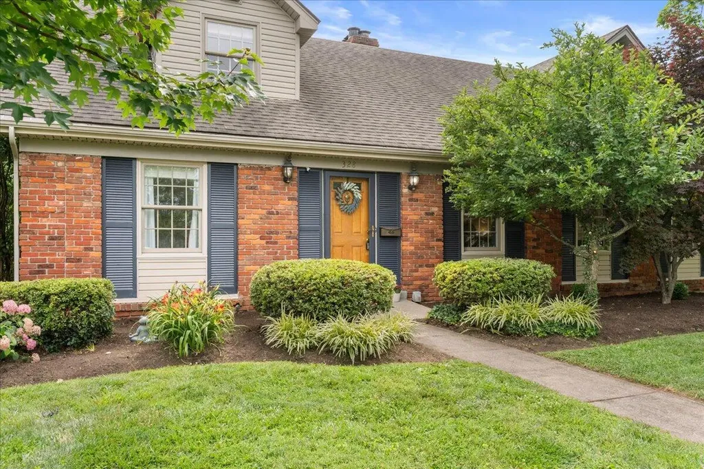 328 Leawood Drive Lexington KY 40502