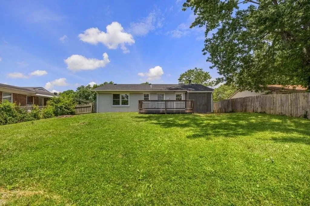 208 Independence Court Georgetown KY 40324
