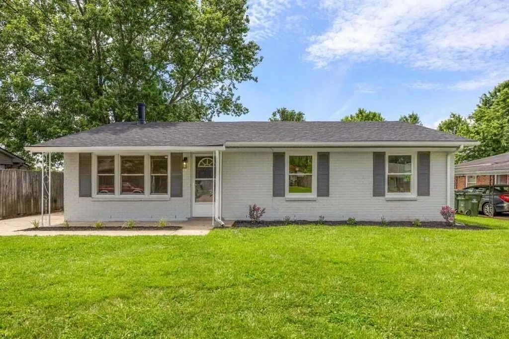 208 Independence Court Georgetown KY 40324