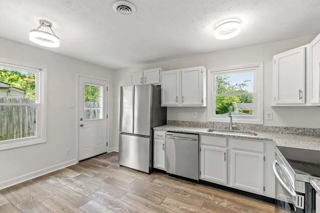 208 Independence Court Georgetown KY 40324