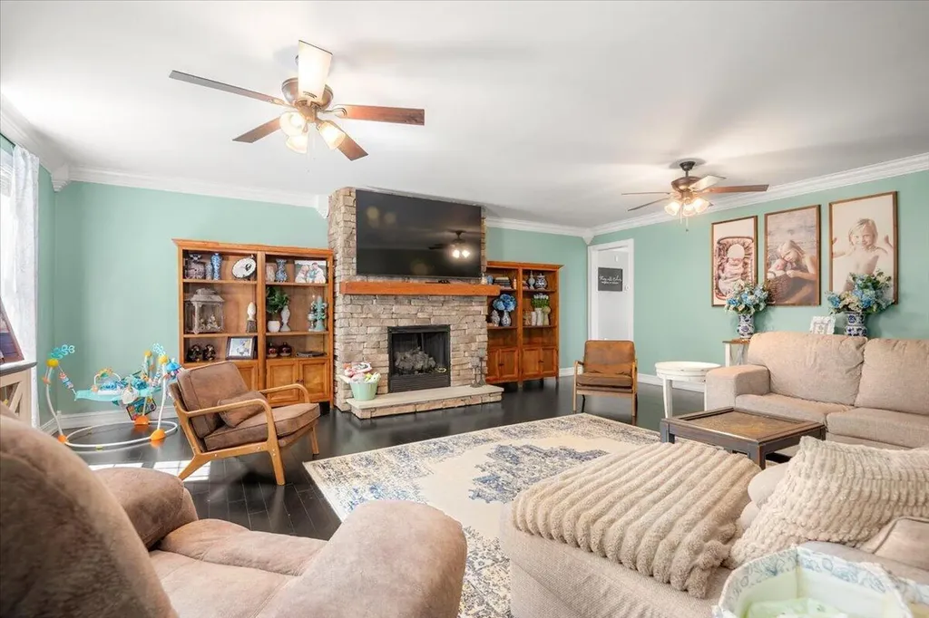 75 Sentinal Drive Manchester KY 40962