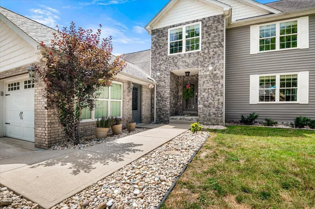 75 Sentinal Drive Manchester KY 40962