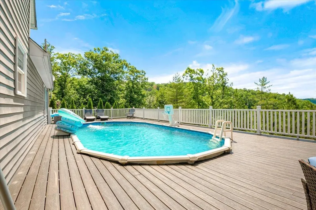 75 Sentinal Drive Manchester KY 40962