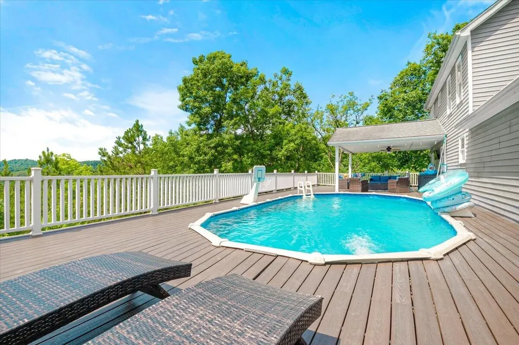 75 Sentinal Drive Manchester KY 40962