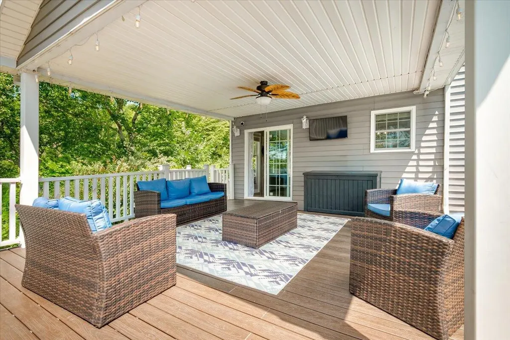 75 Sentinal Drive Manchester KY 40962