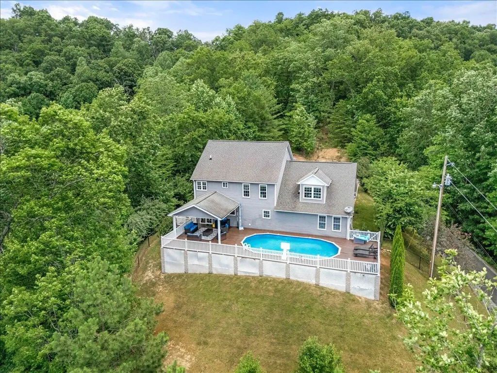 75 Sentinal Drive Manchester KY 40962