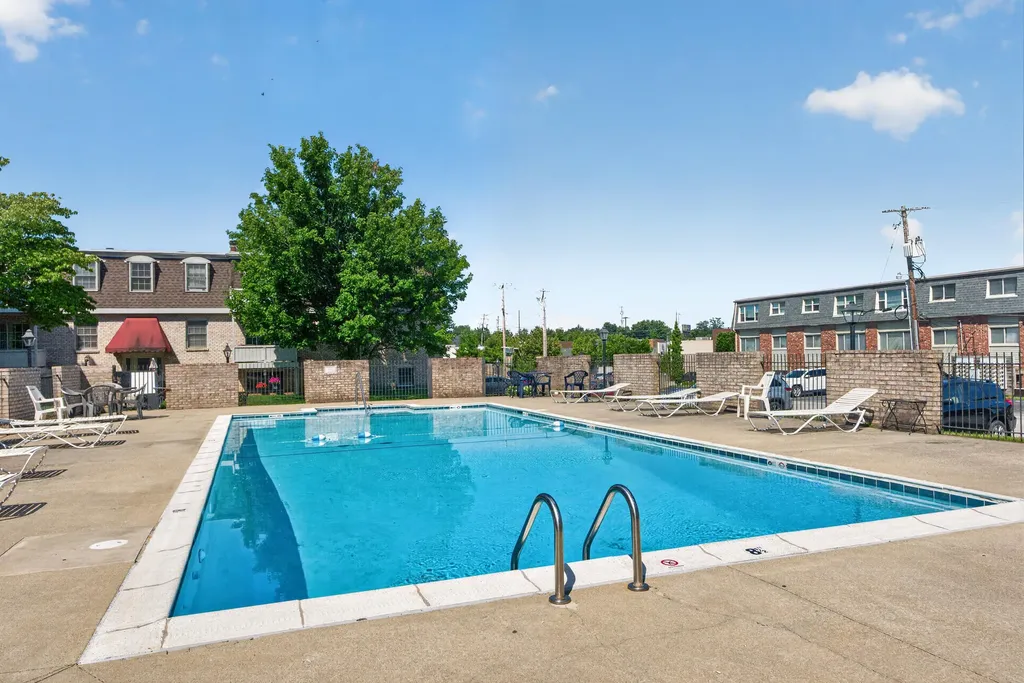 175 Malabu Drive Lexington KY 40503