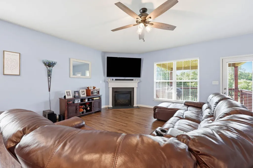 104 Galway Lane Georgetown KY 40324