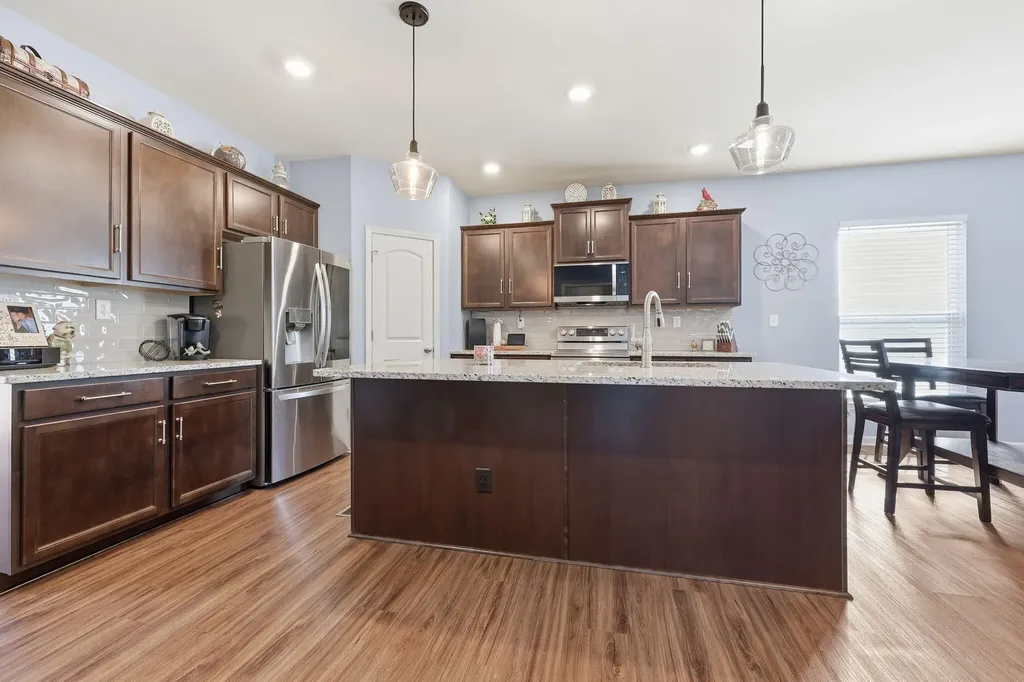 104 Galway Lane Georgetown KY 40324