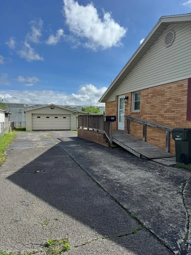 2913 Seminole Drive Hopkinsville KY 42240
