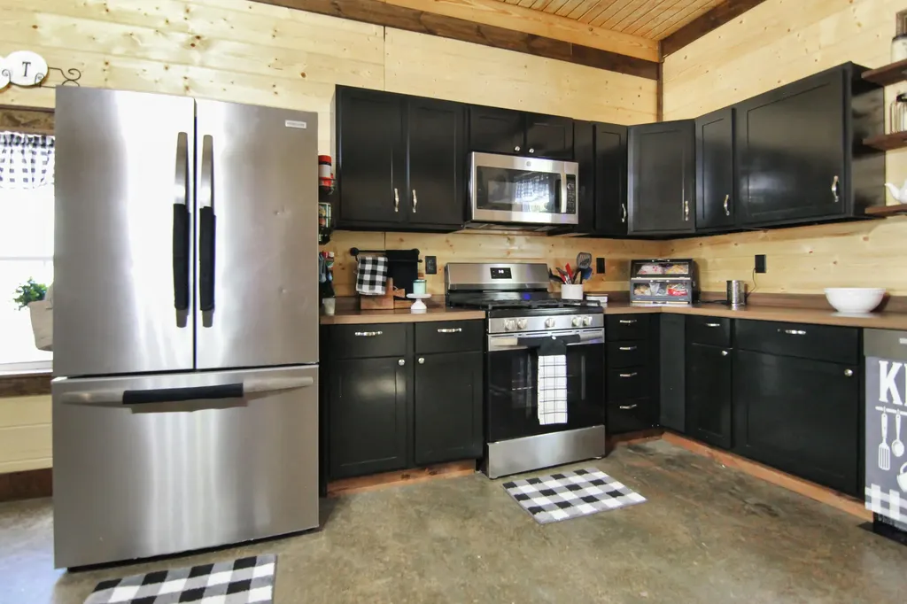 425 W Unity Church Road Hardin KY 42048