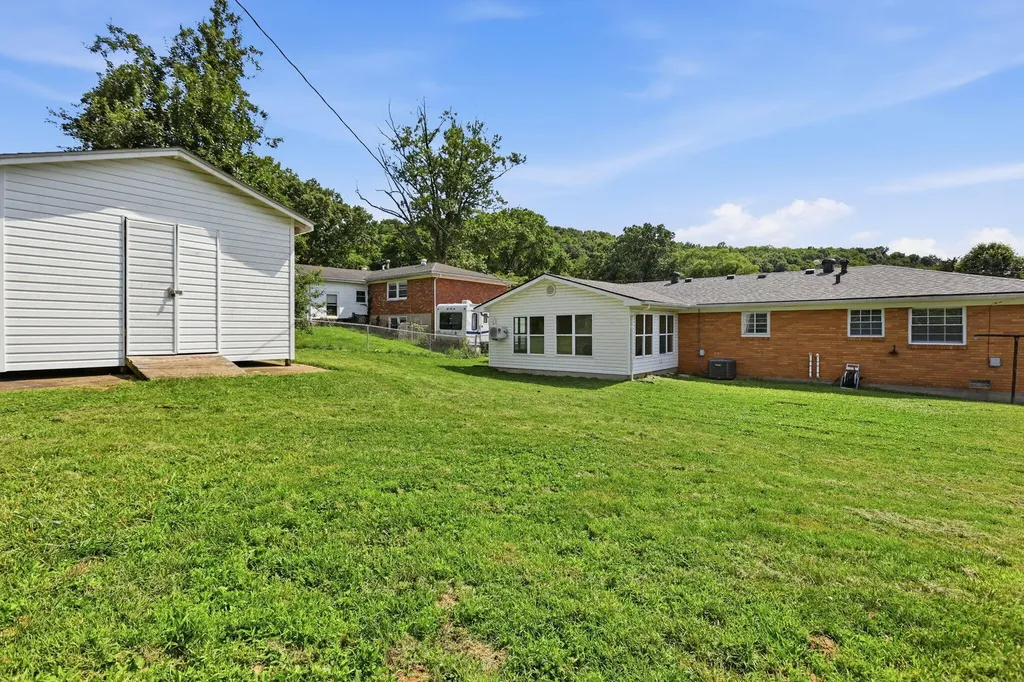 131 Oaklawn Drive Frankfort KY 40601