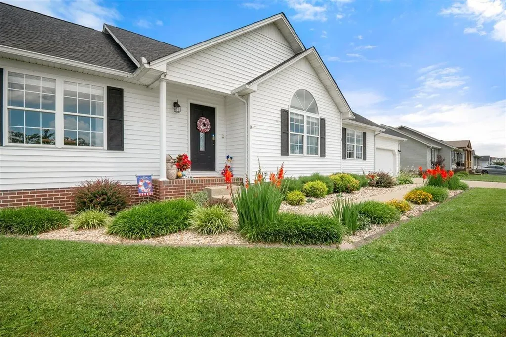 274 Brookside Drive London KY 40744