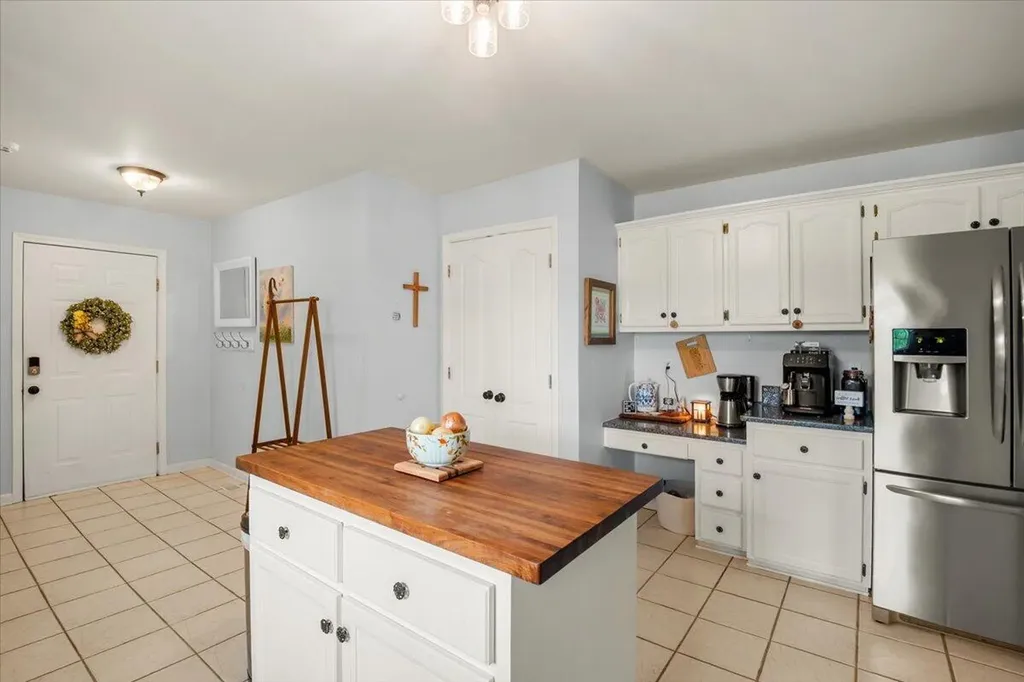 274 Brookside Drive London KY 40744