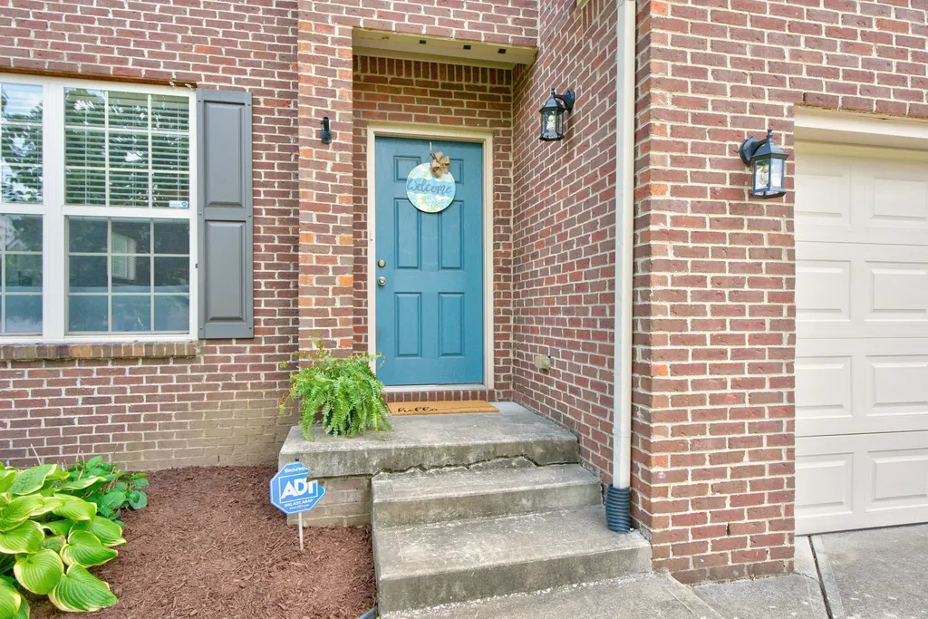 632 Skyview Lane Lexington KY 40511