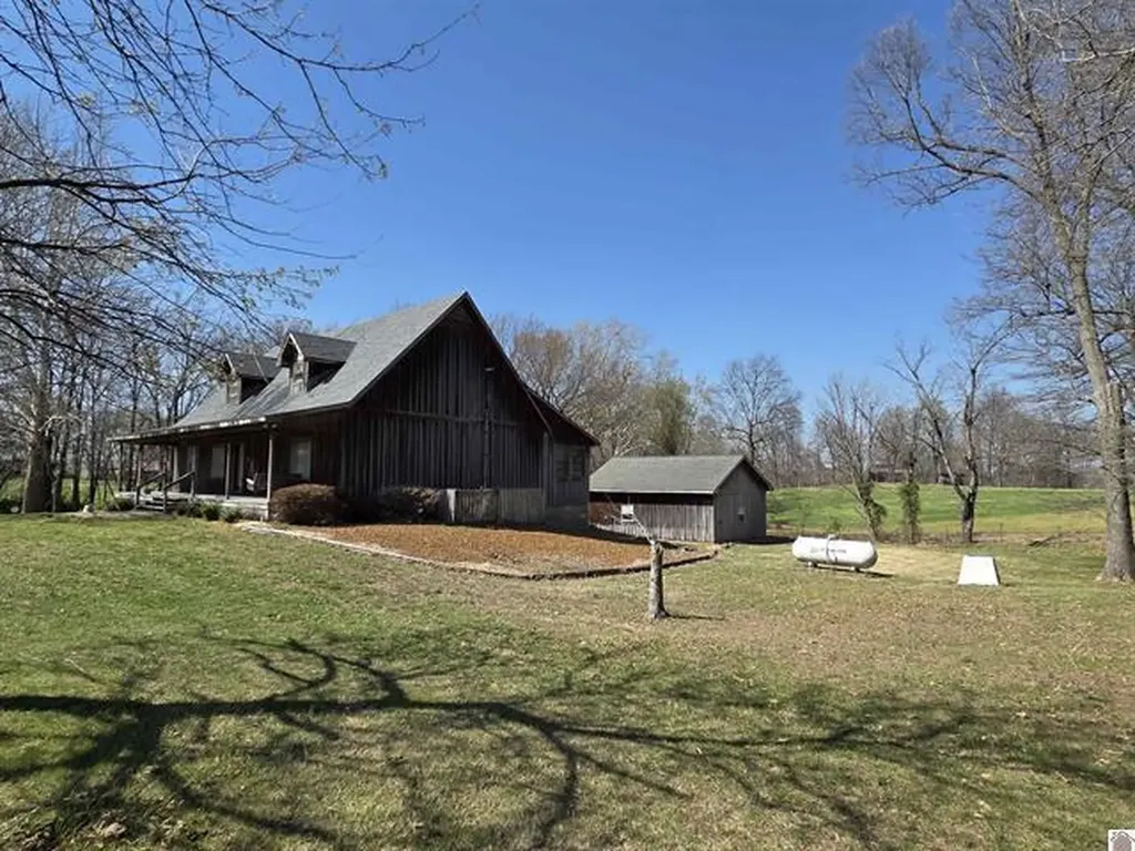 6290 E Ky-58 Clinton KY 42031