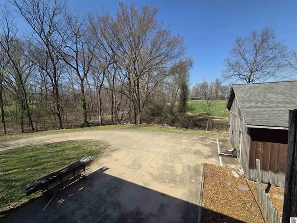 6290 E Ky-58 Clinton KY 42031