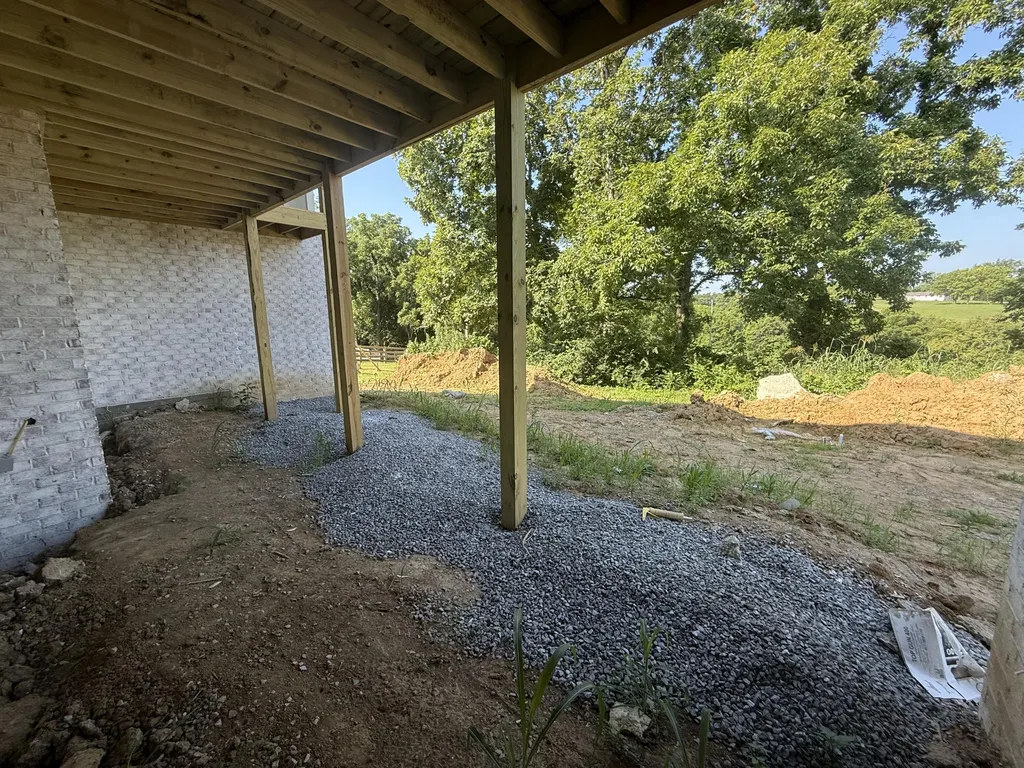 2030 West Court Richmond KY 40475