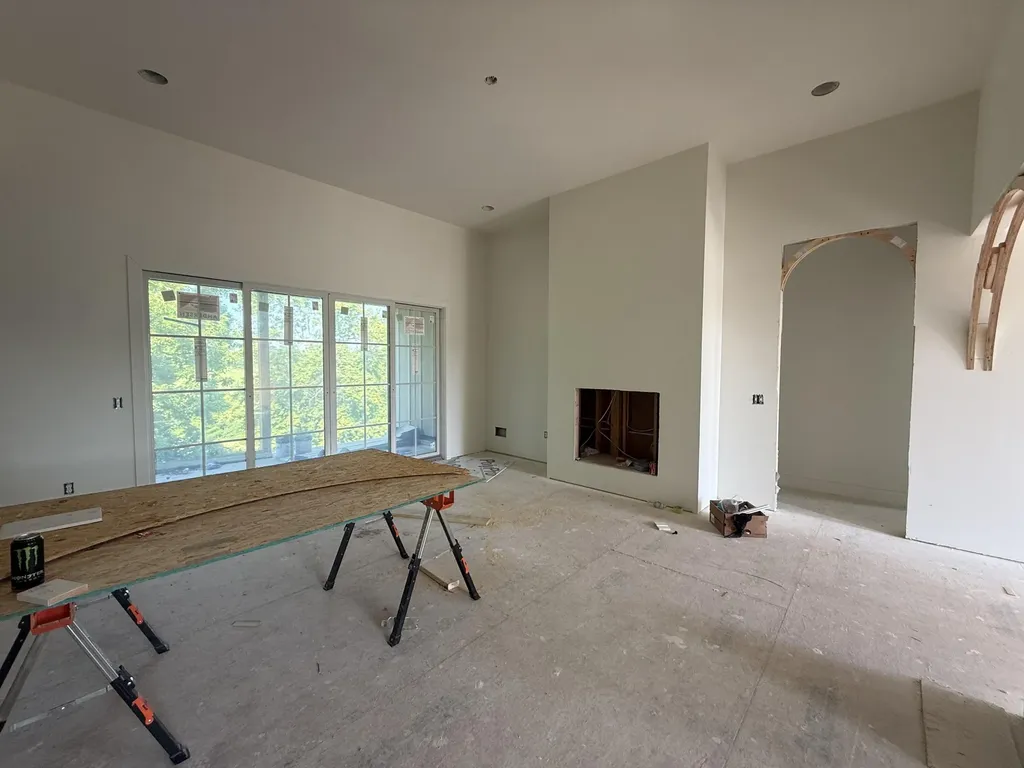 2030 West Court Richmond KY 40475