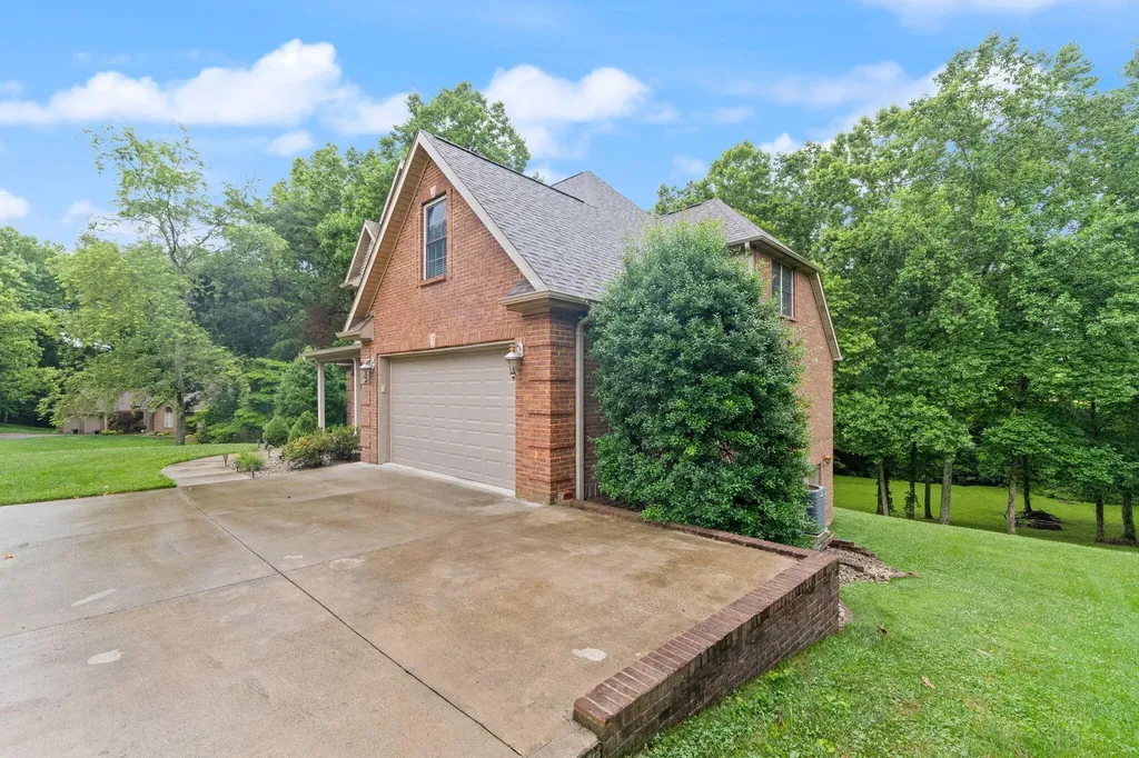 223 Sycamore Springs Drive Somerset KY 42503