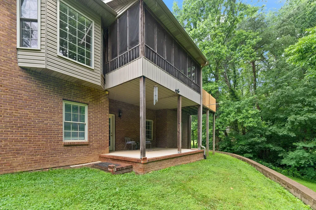 223 Sycamore Springs Drive Somerset KY 42503