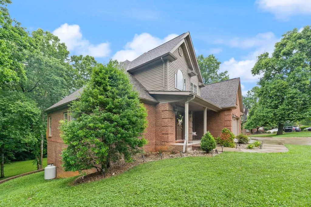 223 Sycamore Springs Drive Somerset KY 42503