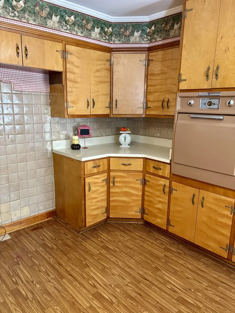 414 S Moore Street Marion KY 42064