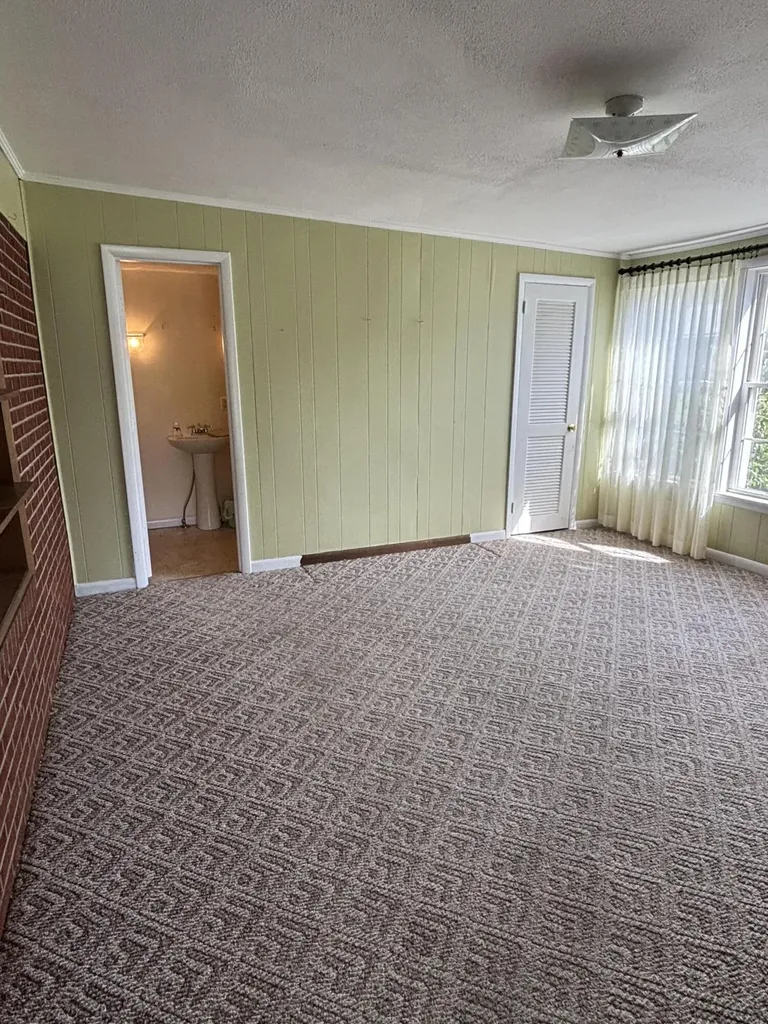 414 S Moore Street Marion KY 42064