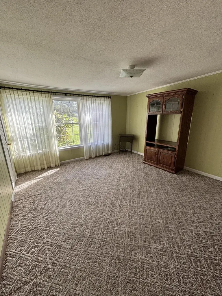 414 S Moore Street Marion KY 42064
