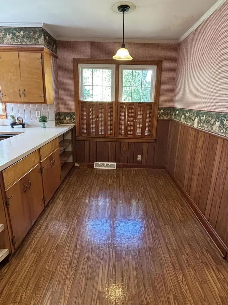 414 S Moore Street Marion KY 42064
