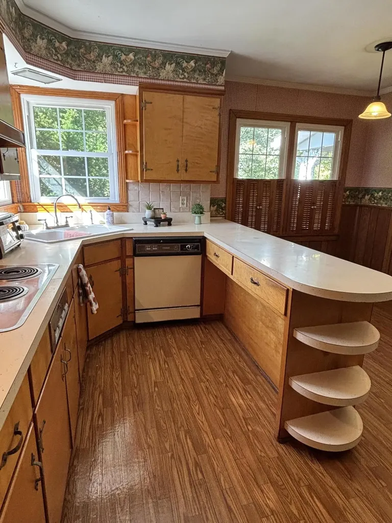 414 S Moore Street Marion KY 42064
