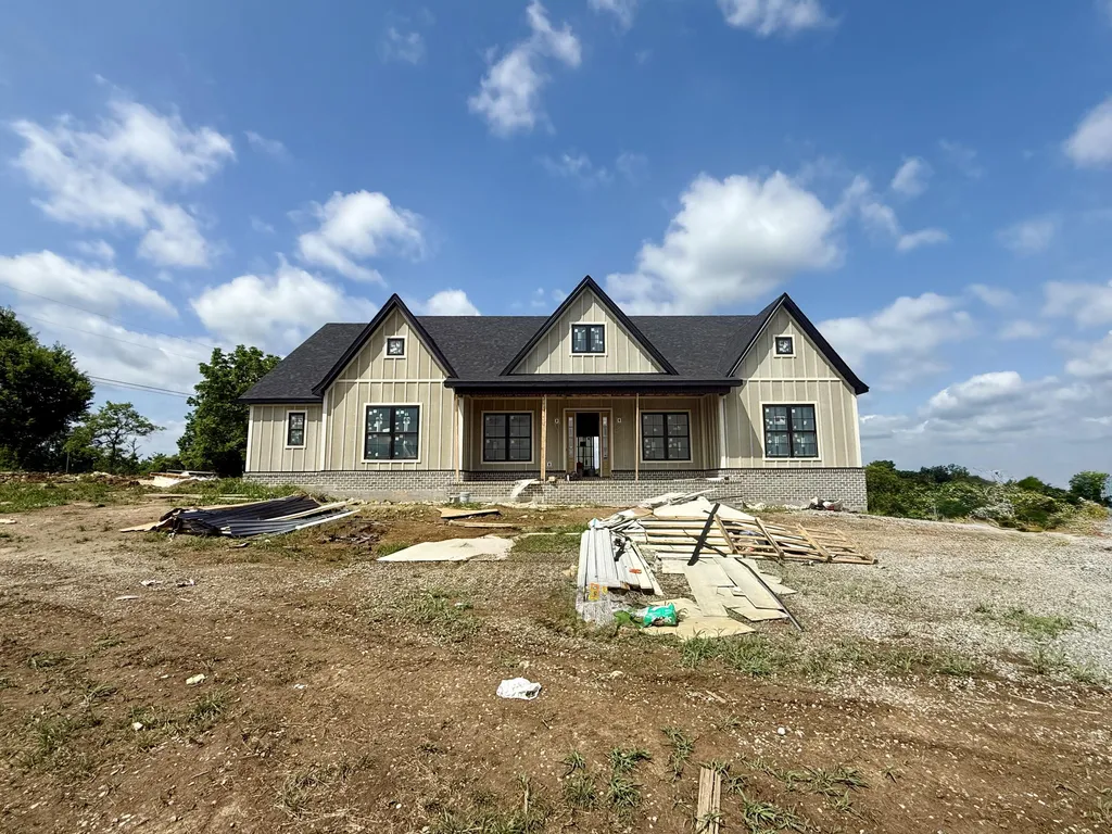 2006 West Court Richmond KY 40475
