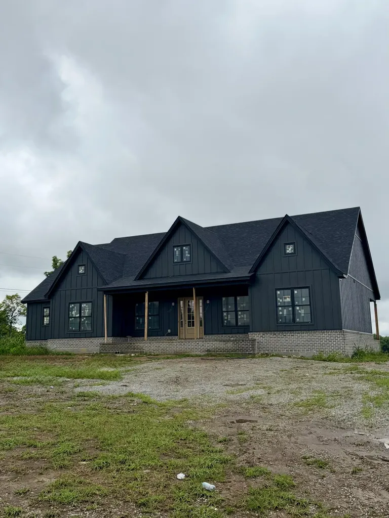 2006 West Court Richmond KY 40475