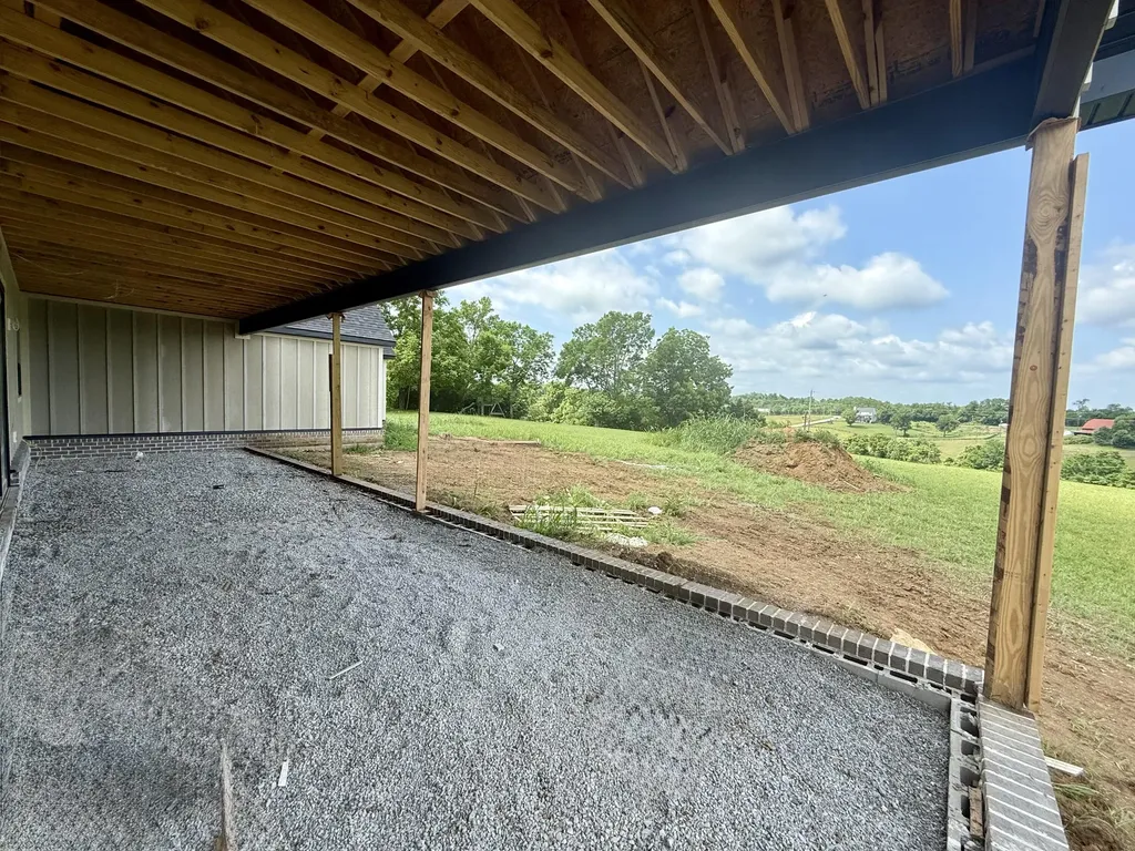 2006 West Court Richmond KY 40475
