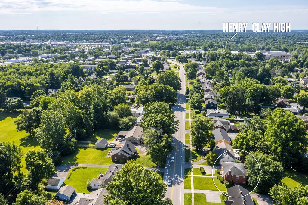 1928-1930 Fontaine Road Lexington KY 40502