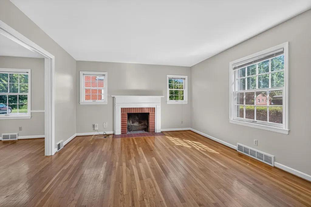 1928-1930 Fontaine Road Lexington KY 40502
