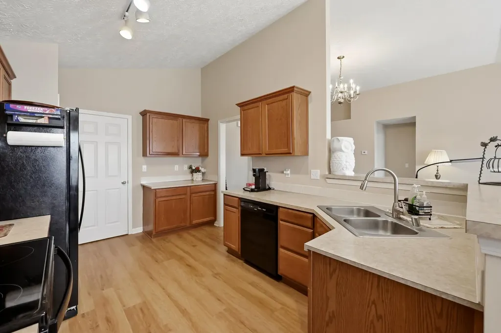3944 Winthrop Drive Lexington KY 40514