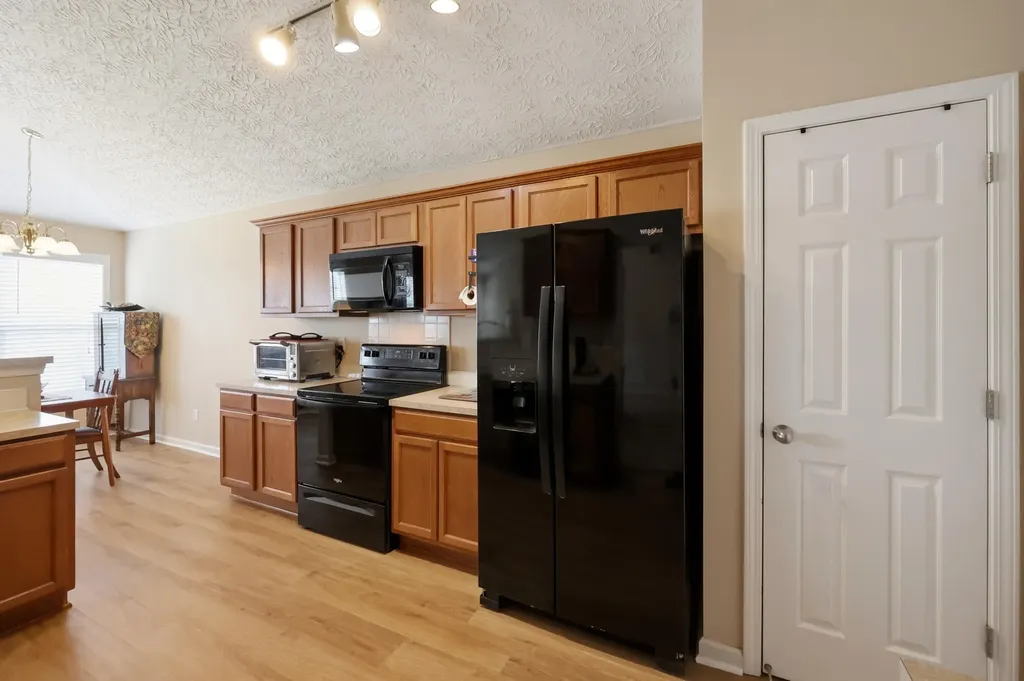 3944 Winthrop Drive Lexington KY 40514