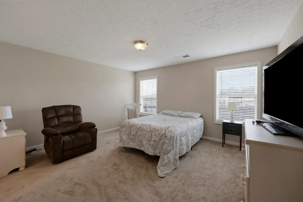 3944 Winthrop Drive Lexington KY 40514