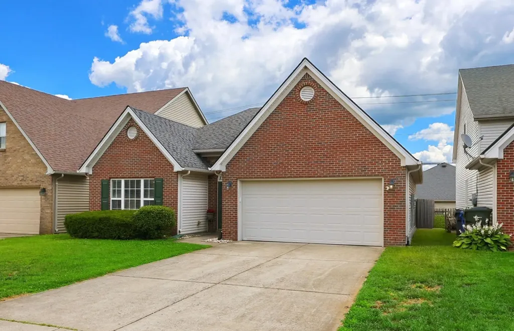 3944 Winthrop Drive Lexington KY 40514