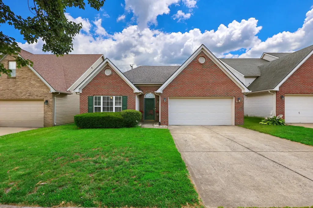 3944 Winthrop Drive Lexington KY 40514